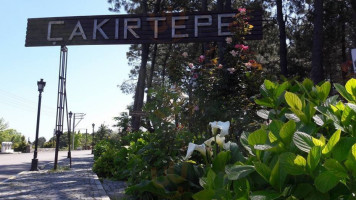 Çakirtepe Sami Soysal Parkı food