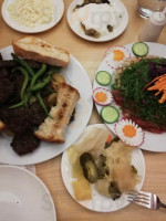 Yakamoz Köfte Balık Lokantası food