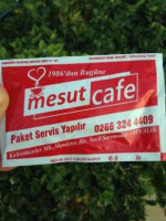 Mesut Cafe food