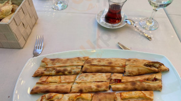 Gülhan Restoran inside