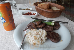 Ikram Sofrasi food