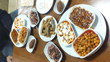 Ahmet Bey Yöresel Ev Yemekleri food
