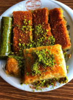 Kadayıfçı Murat Usta food