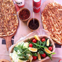 Dayı Kürek Lahmacun food