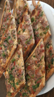 Gülmece Pide Kebap Salonu food