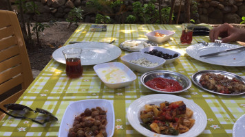 Kiraz Doğal Köy Kahvaltısı food