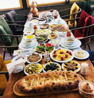 Viane Kahvalti Cafe food