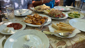 Emir Pansion Bistro Cafe food