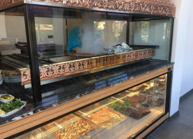 Kılıçarslan Etli Ekmek Kebab Künefe Sarayı food