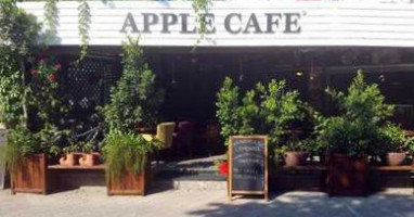 Apple Cafe outside