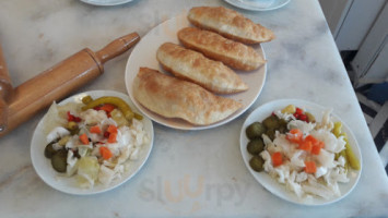 Karaoğlu Cafe food