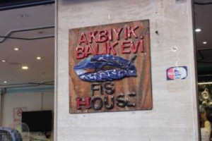 Akbıyık Fish House inside