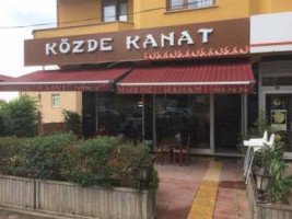 Közde Kanat outside