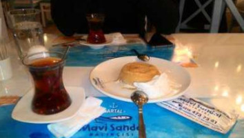 Mavi Sandal Balıkçısı food