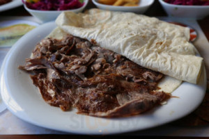 Şirazen Döner food