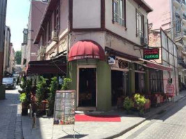 Galata İstanbul Cafe outside