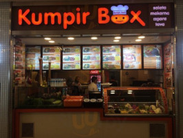 Kumpir Box food