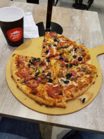 Pizza Station food