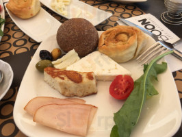 Boon Cafe food