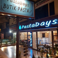 Pastadays outside