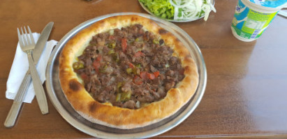 Karadeniz Pide Salonu food