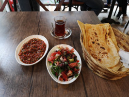 Deniz Durum Evi food