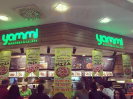 Yammi Makarna Salata Pizza food