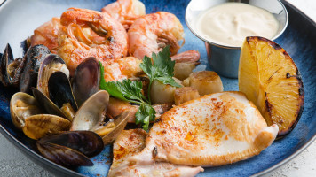 La Perla Seafood food