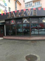 Jazzve Cafe inside