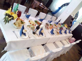 Mitasov Ресторан и Бар food