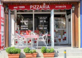Torino Pizza Oroklini outside