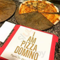 ‪pizza Domino De Shalit‬ inside
