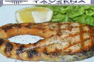 Taverna la Grecu food