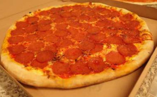 Pappy's Pizza food