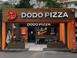 Dodo Pizza outside