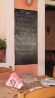 Doukades, To Steki menu