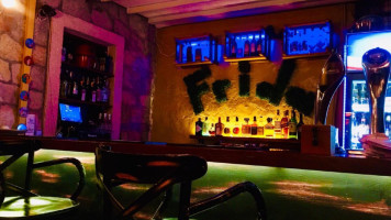 Frida Pub inside