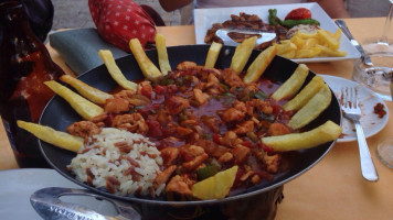 Diyar Ocakbasi food
