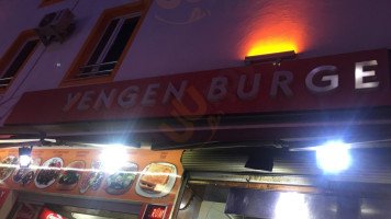 Yengen Burger food