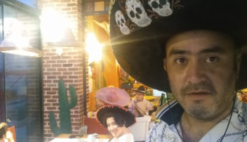 Escobar Meksika Restoranı inside