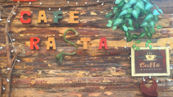 Café Rasta food