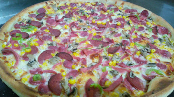 Pizza Mega Gerze food