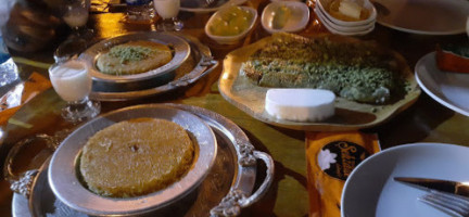 Şehzade Künefe food