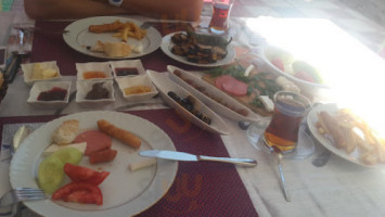 Besni Sultan Sofrası food