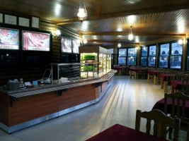 Hasbahçe Restoran inside