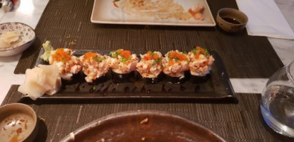 Yada Sushi food