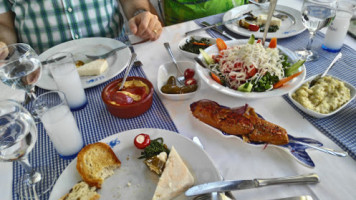 Yesilkoy Balikcisi food