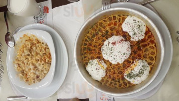 Guşef Mantı Evi food