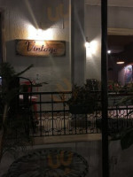Vintage Cafe outside