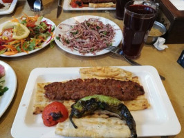 Tarihi Adana Kazancılar Kebapçısı food